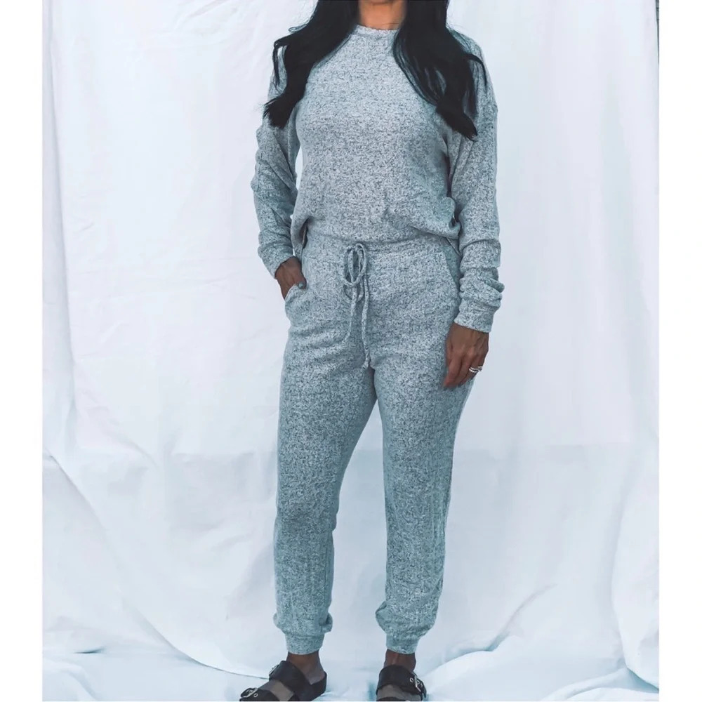 Fornia Loungewear Gray Set Multiple Sizes Available Brand New